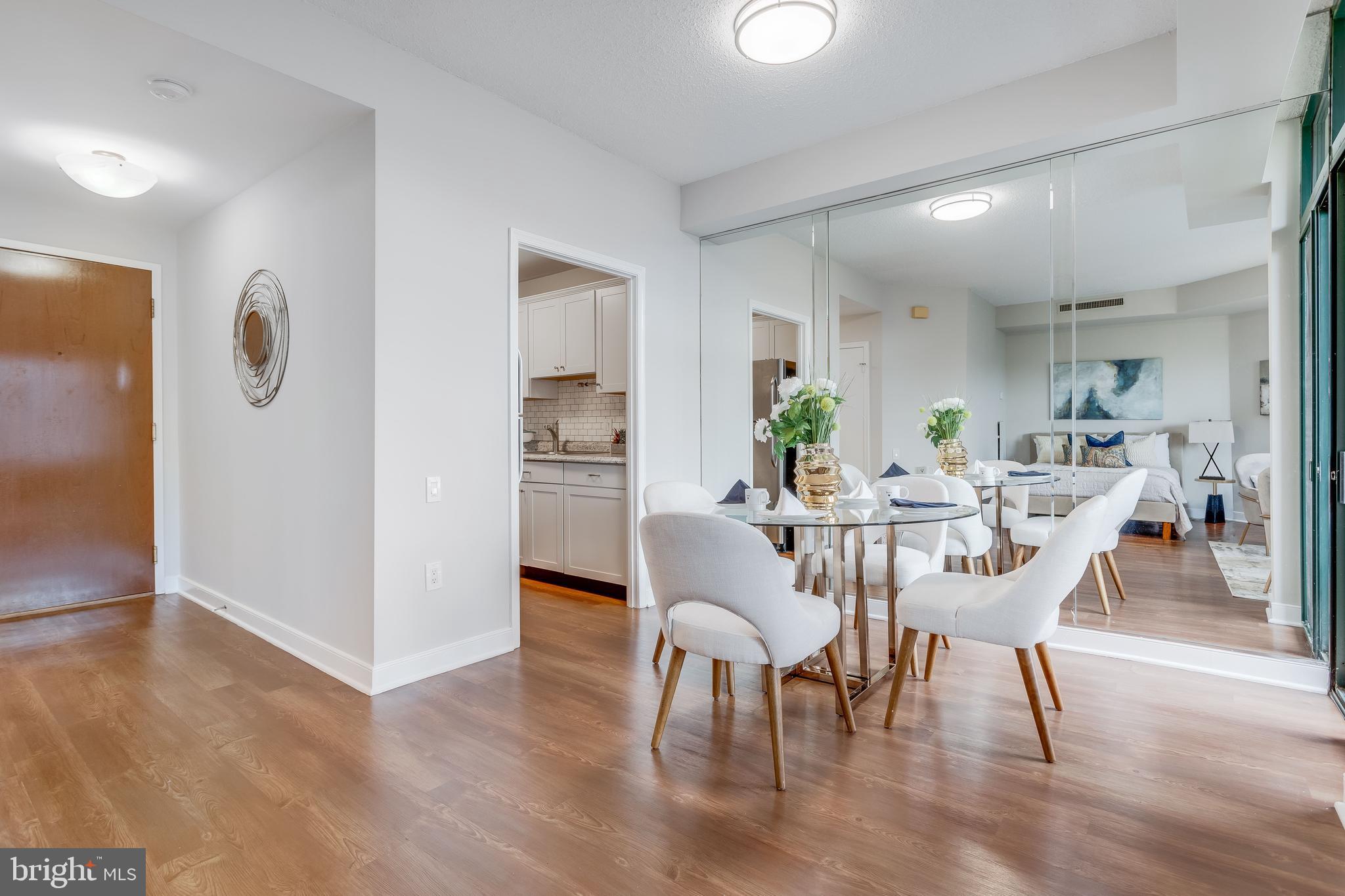 955 26th Street Northwest, Unit 702 Washington, DC 20037 - Photo 7 of 27