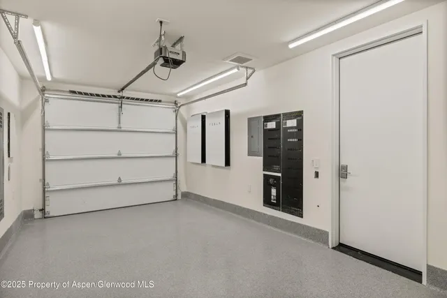 $150,000 | 219 West Bleeker Street, Aspen, CO 81611