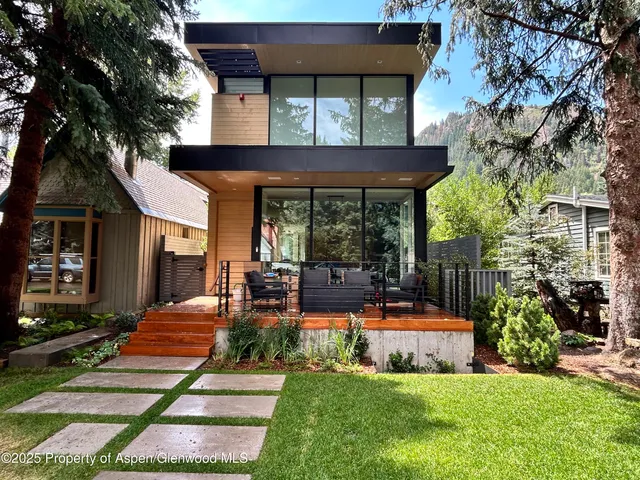 $150,000 | 219 West Bleeker Street, Aspen, CO 81611