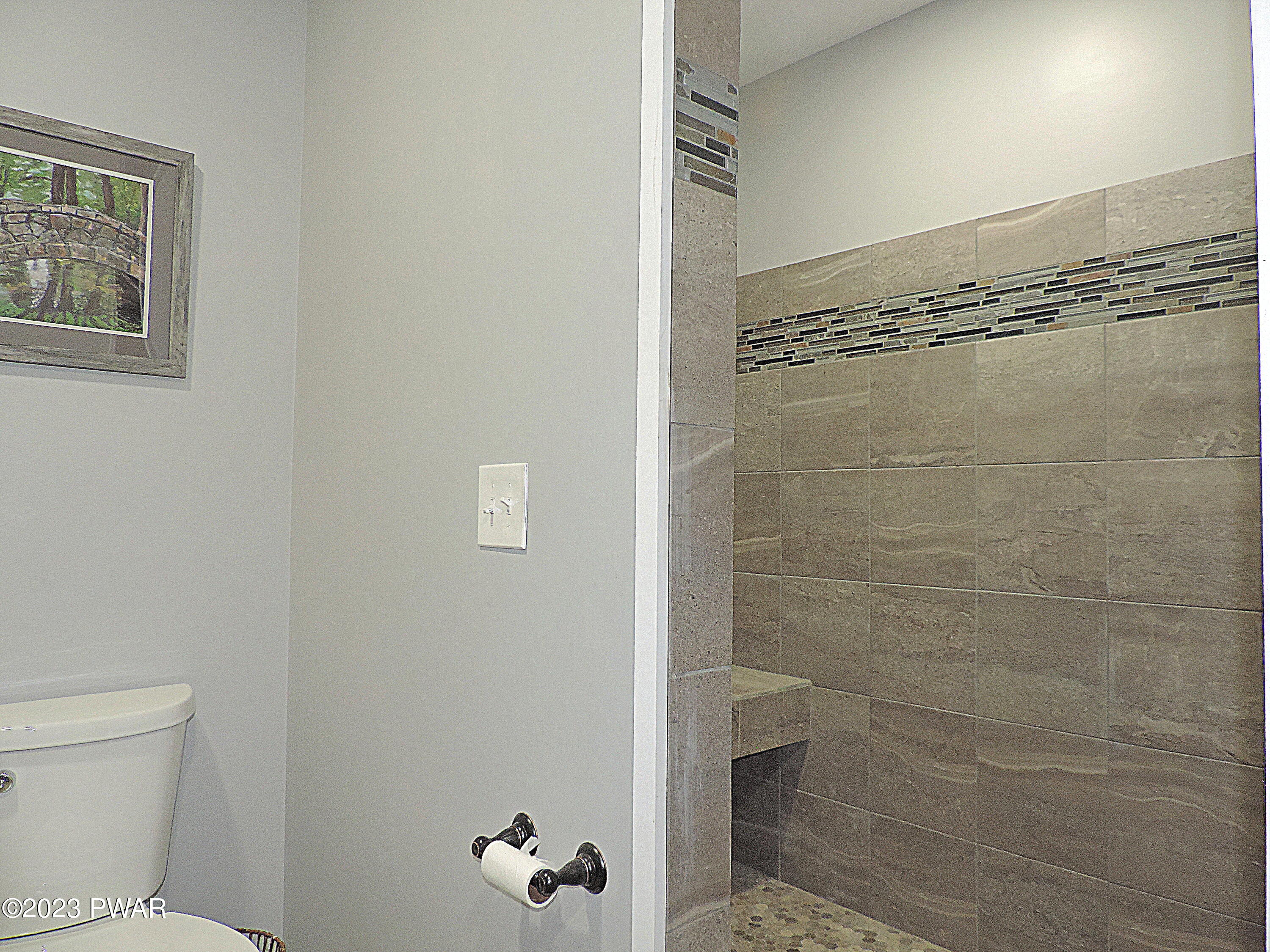 105 Bent Road Greentown, PA 18426 - Photo 48 of 71