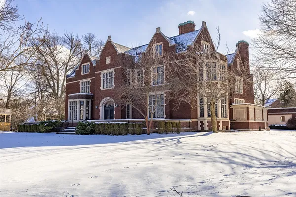 $2,700,000 | 935 East Avenue, Rochester, NY 14607