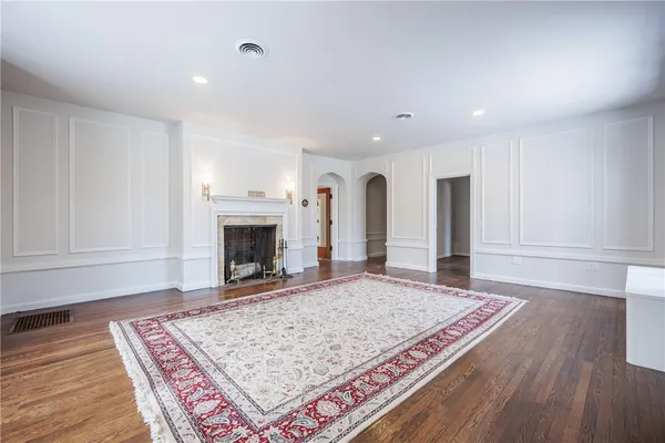 $2,700,000 | 935 East Avenue, Rochester, NY 14607