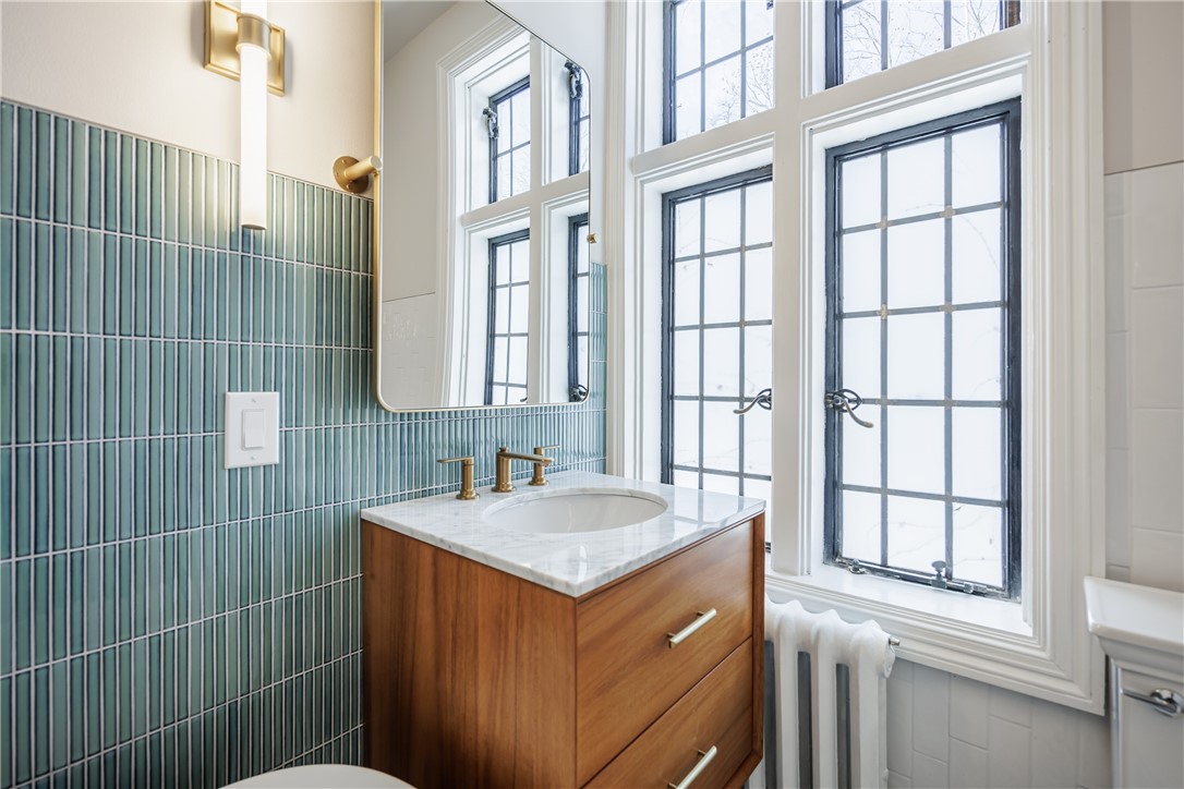 935 East Avenue Rochester, NY 14607 - Photo 33 of 50