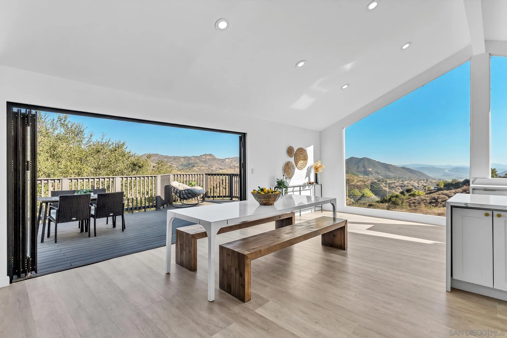 1029 Rainbow Valley Court Fallbrook, CA 92028 - Photo 28 of 75