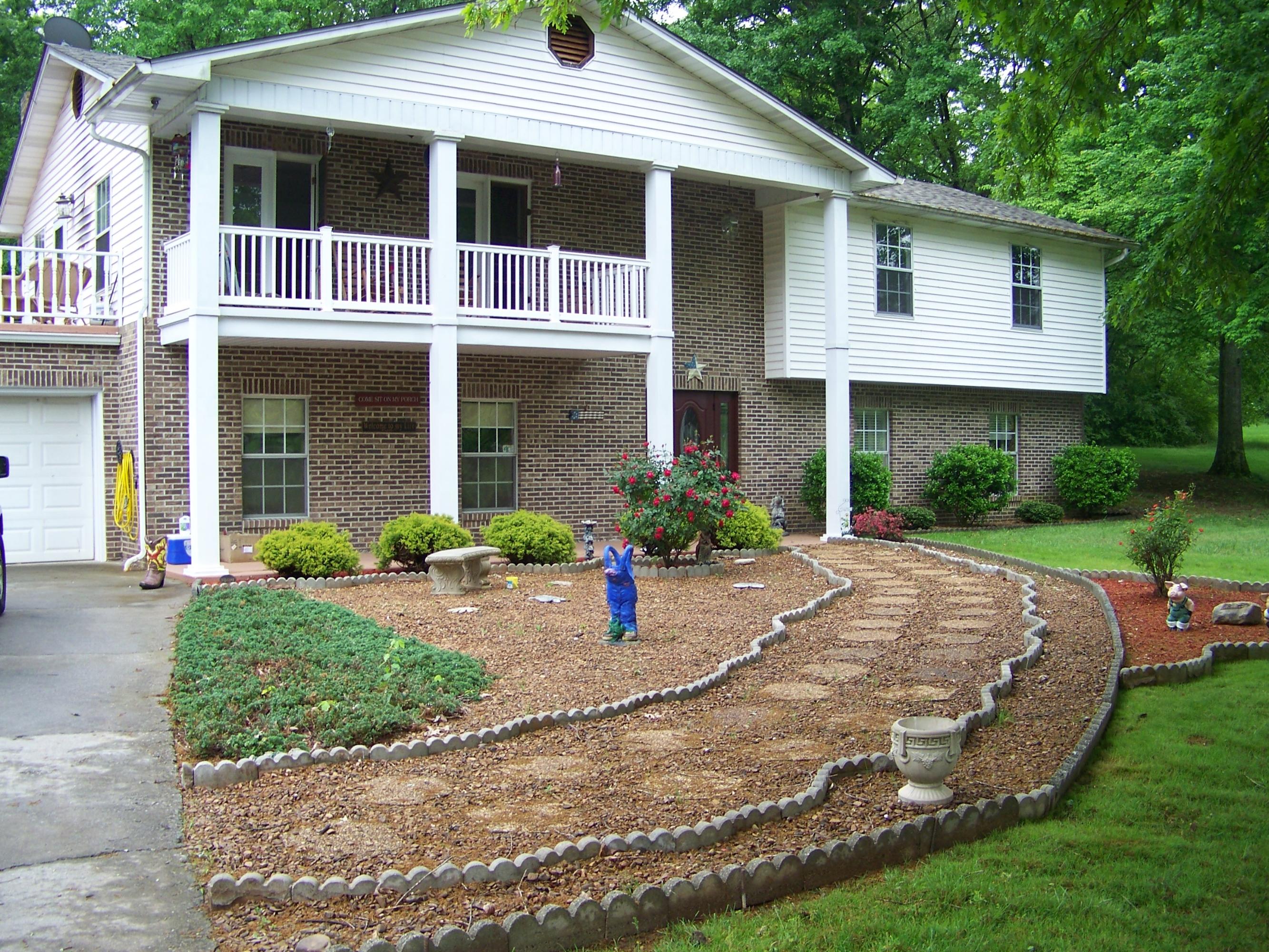 631 North Springview Road Maryville, TN 37801 - Photo 1 of 26 1