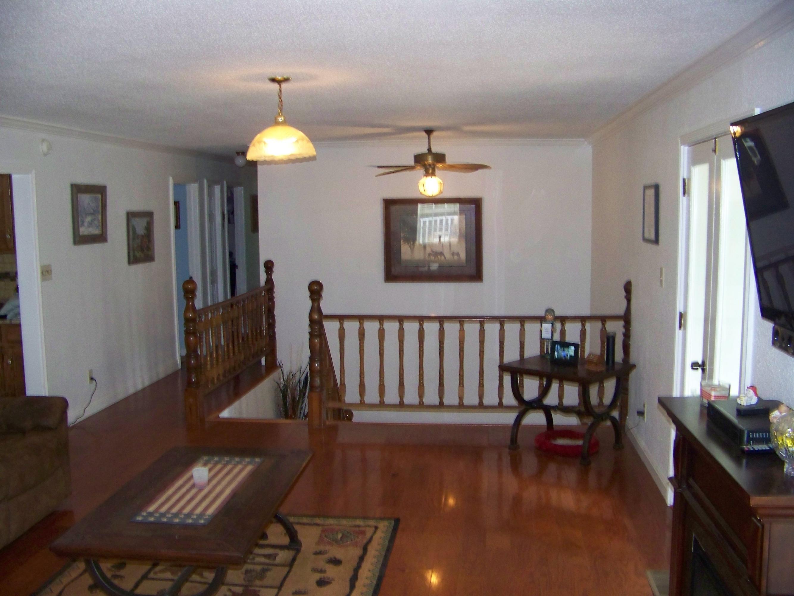 631 North Springview Road Maryville, TN 37801 - Photo 8 of 26 8