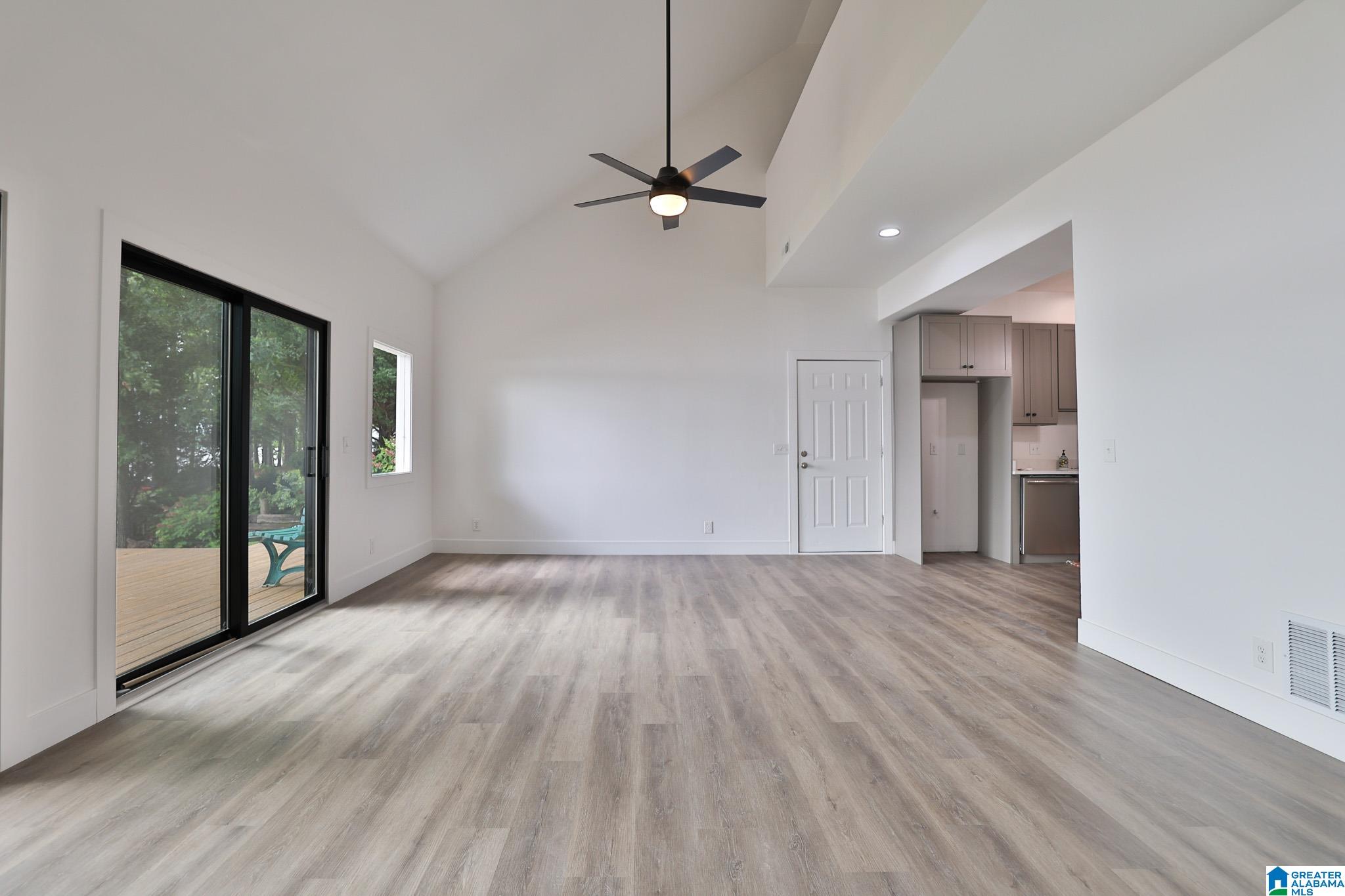 442 Lakeview Circle Alpine, AL 35014 - Photo 17 of 57