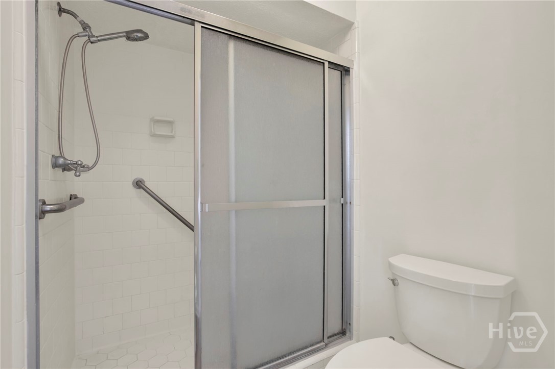 910 Old Mill Road Savannah, GA 31419 - Photo 29 of 41 Separate commode and shower area.