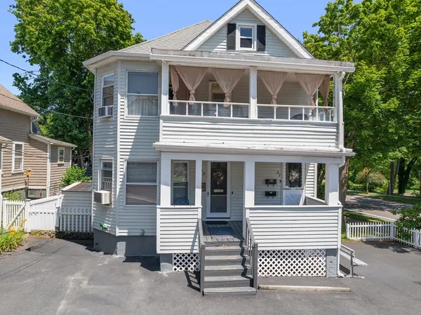 $559,000 | 37-39 Remington Street, Warwick, RI 02888