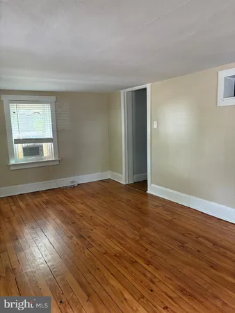 $2,950 | 813 River Road, Yardley, PA 19067