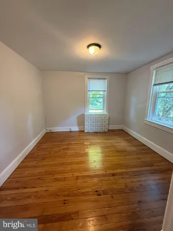 $2,950 | 813 River Road, Yardley, PA 19067