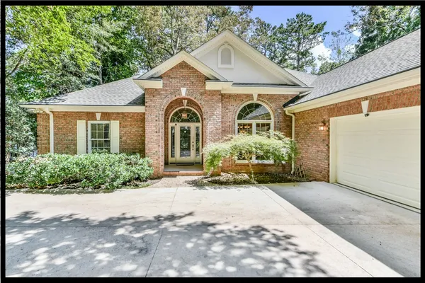 $1,897,500 | 122 North Waterside Drive, Seneca, SC 29672