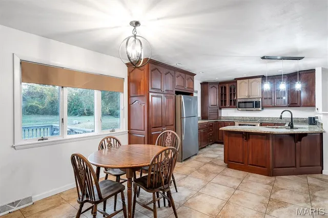 $269,900 | 21 Saali Drive, O'Fallon, MO 63366