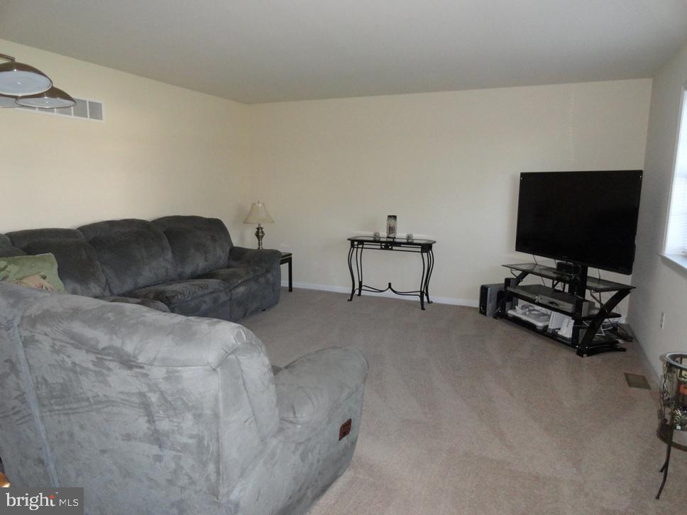 629 Owl Hill Road Lititz, PA 17543 - Photo 6 of 17