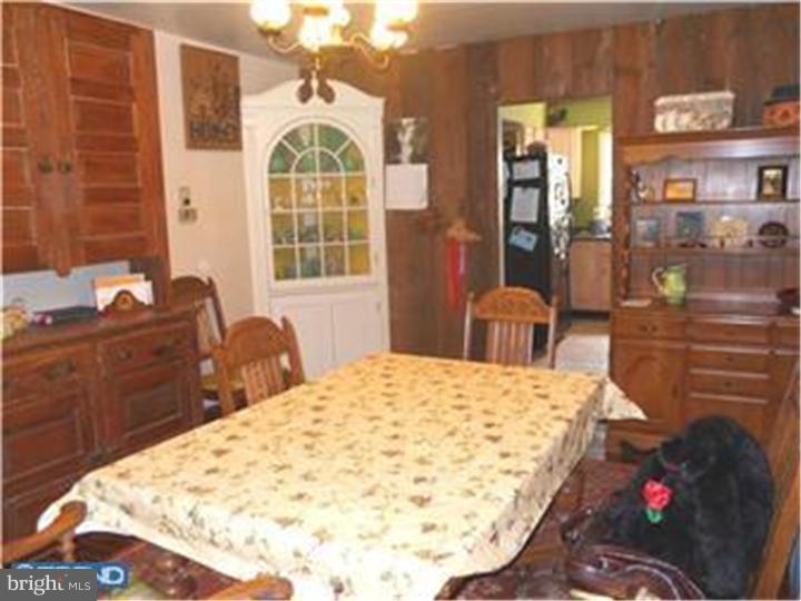 521 Sandy Bank Road Media, PA 19063 - Photo 6 of 15 Dining Room