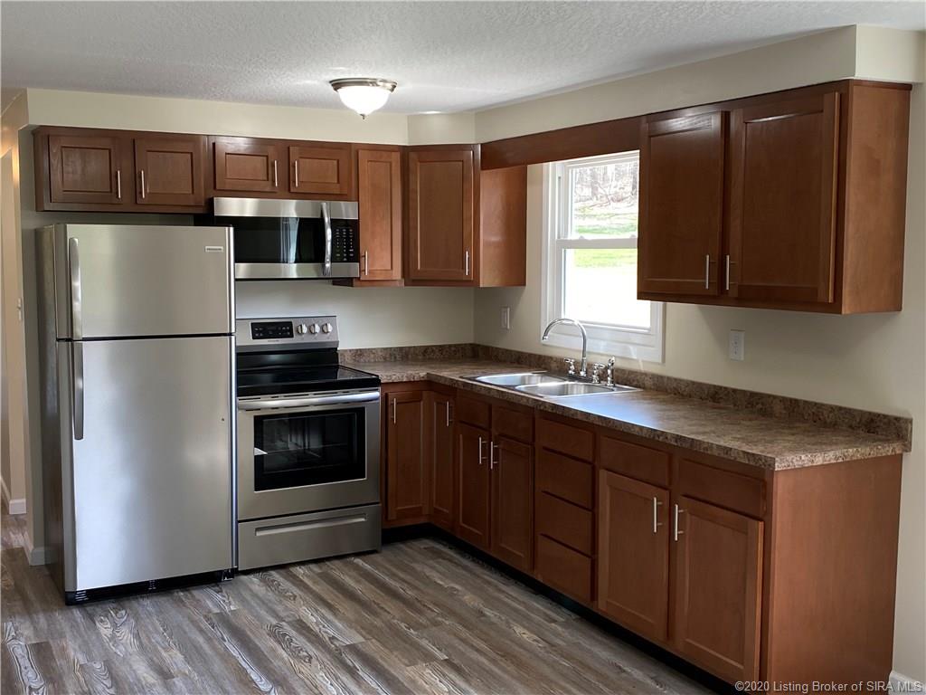 9055 Lotticks Corner Road Southeast Elizabeth, IN 47117 - Photo 5 of 22