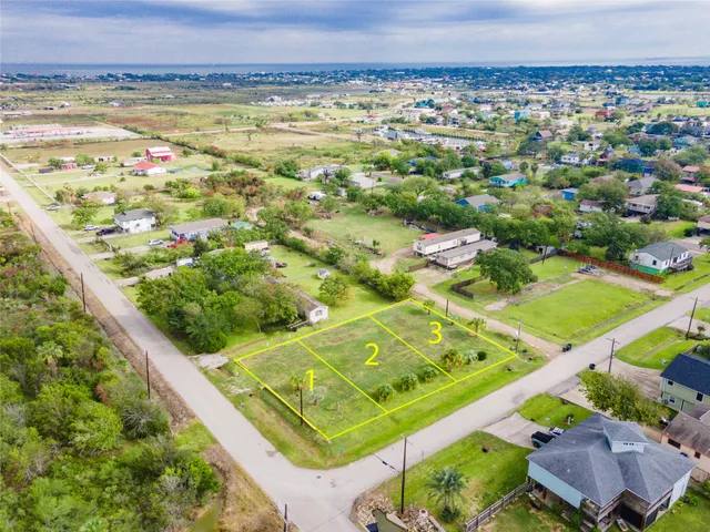 $85,000 | Lot 3 Avenue L Bacliff Tx 77518, Dickinson, TX 77539
