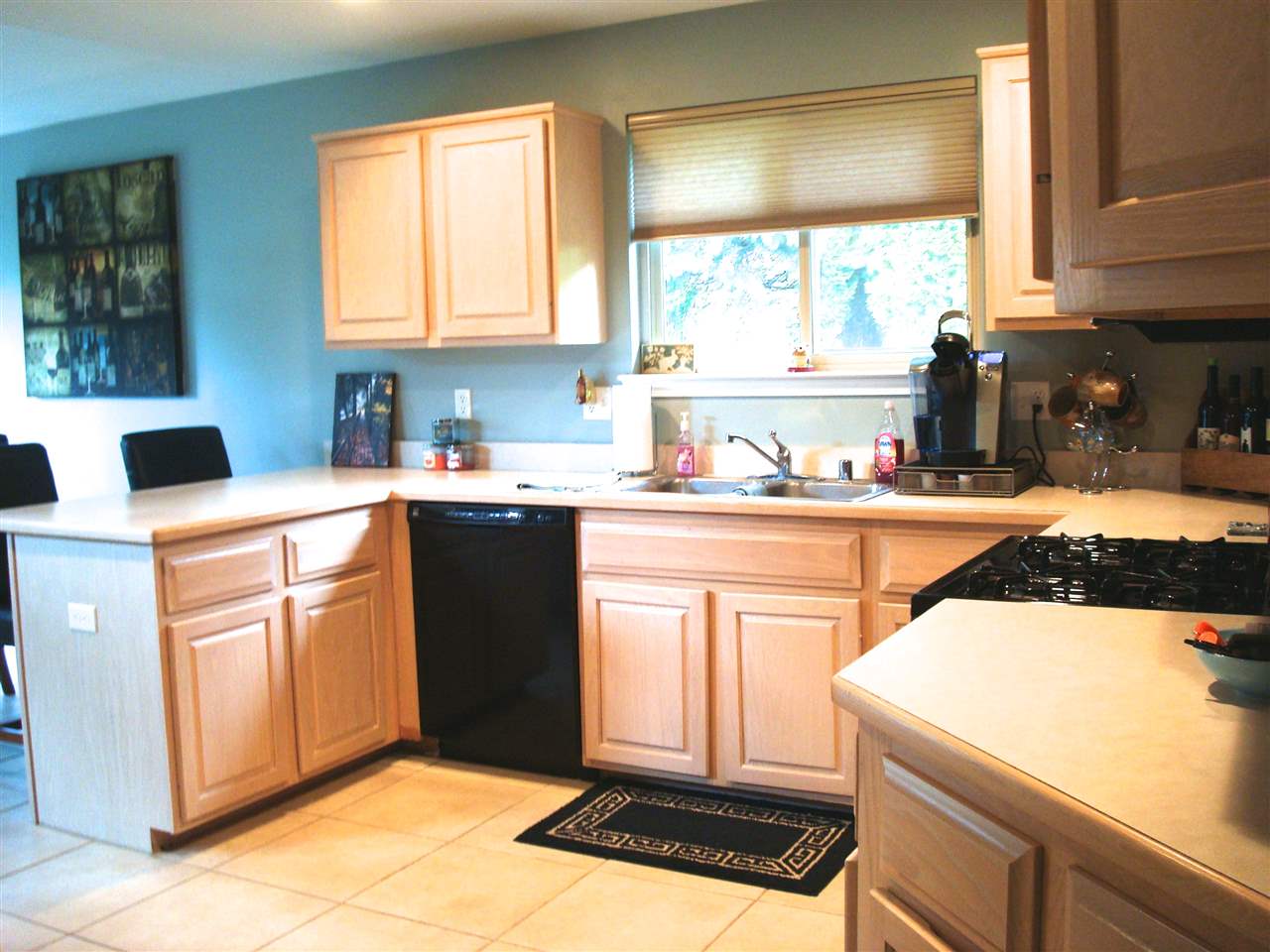 23280 Rochelle Street Macomb, MI 48042 - Photo 8 of 52 31290819-9.JPG