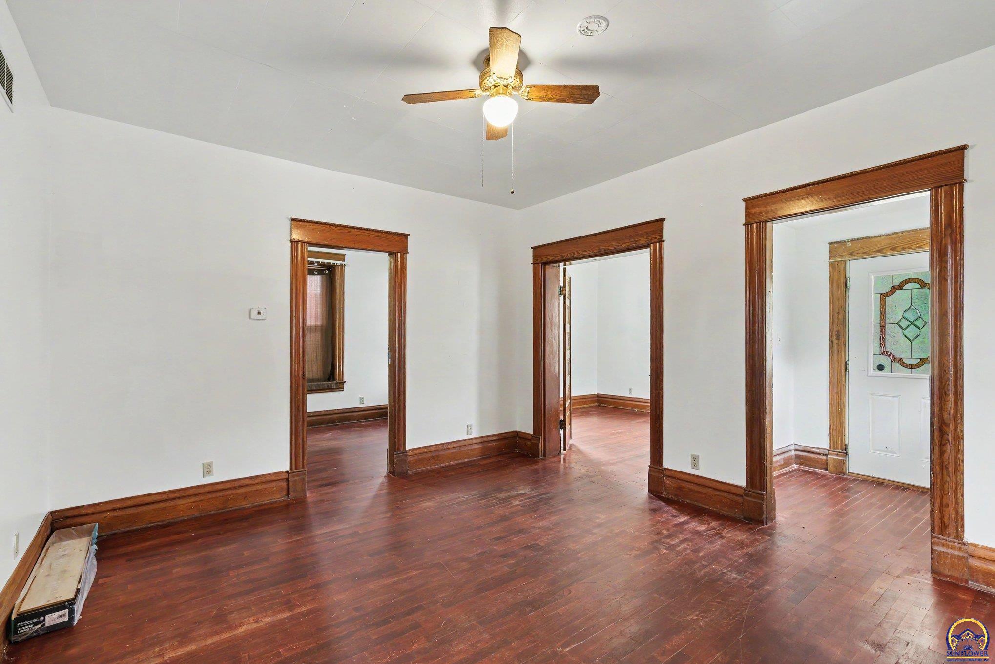 1500 Southwest Tyler Street Topeka, KS 66612 - Photo 8 of 21