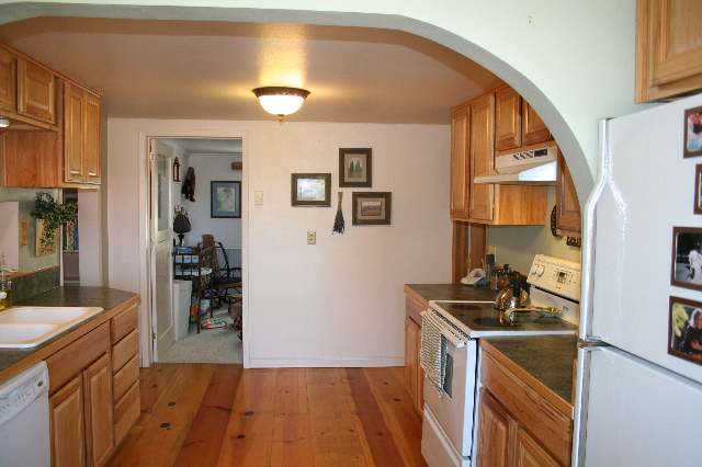 3620 West Monroe Road Spokane, WA 99208 - Photo 2 of 9