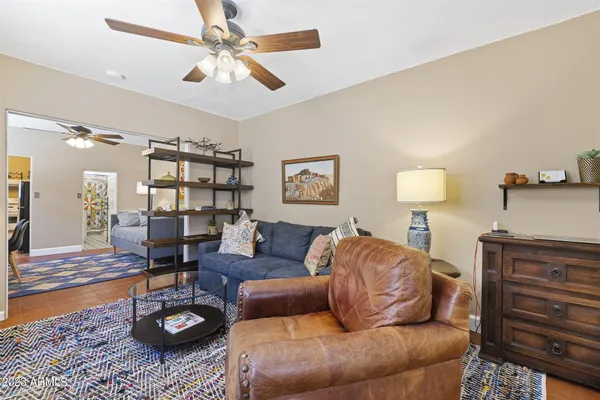 $1,650 | 188 South Adonis Avenue, Miami, AZ 85539