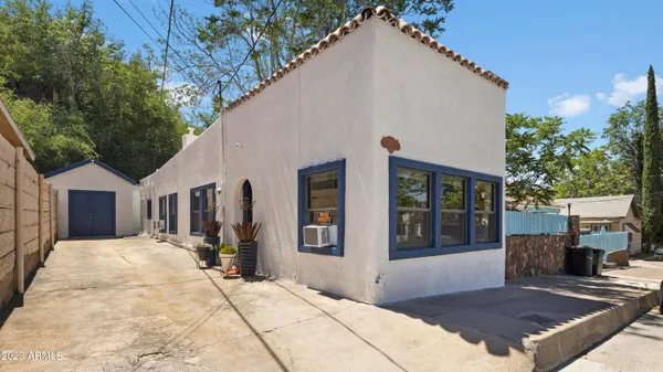 $1,650 | 188 South Adonis Avenue, Miami, AZ 85539