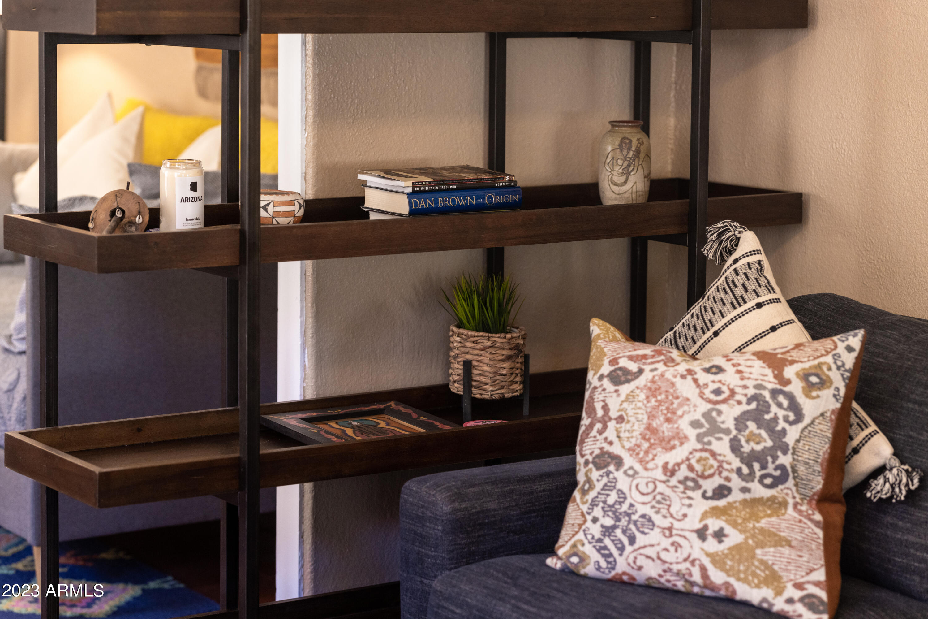 188 South Adonis Avenue Miami, AZ 85539 - Photo 26 of 31 Shane Baker Studios Solo (5 of 24)