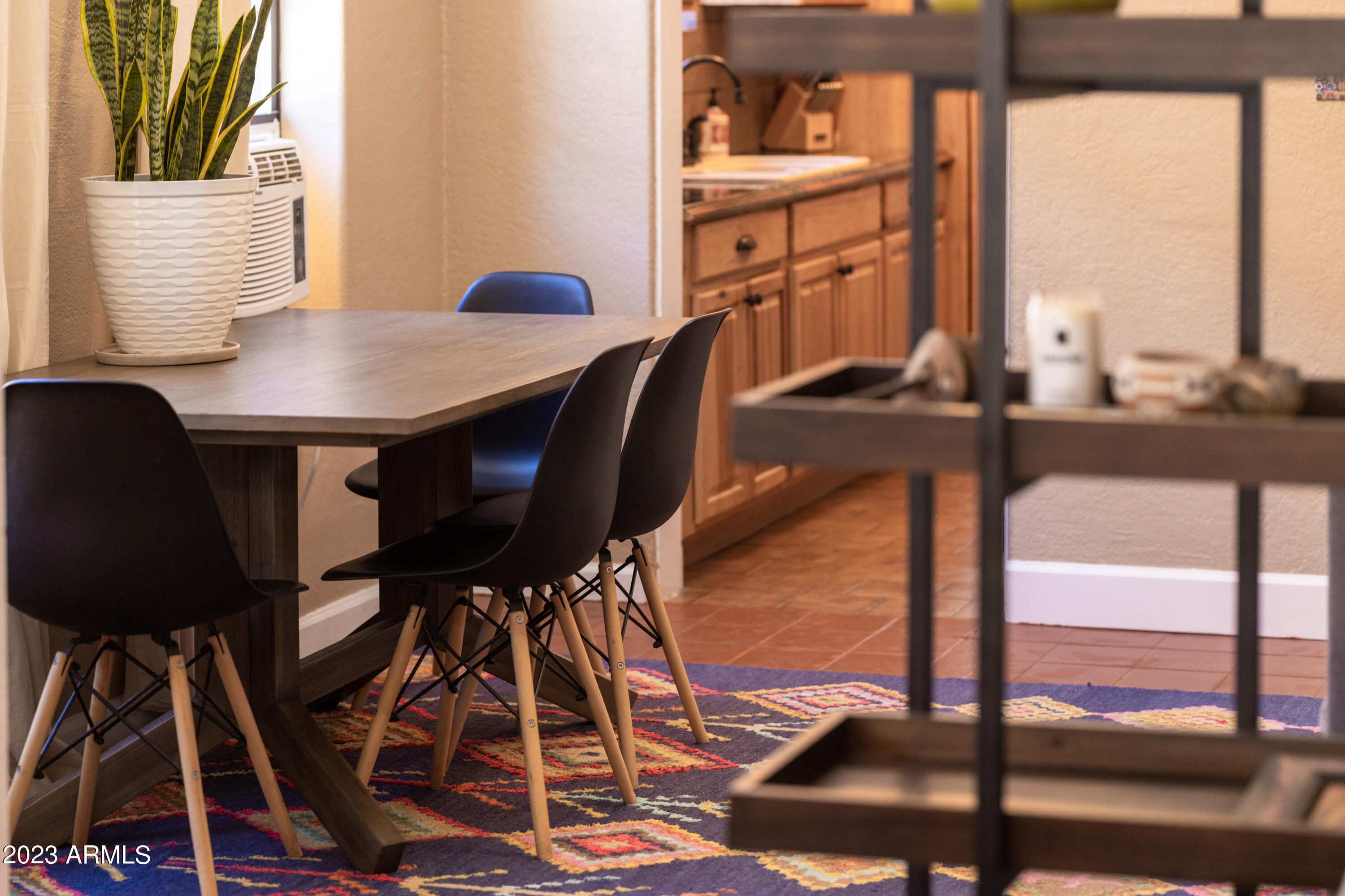 188 South Adonis Avenue Miami, AZ 85539 - Photo 30 of 31 Shane Baker Studios Solo (16 of 24)