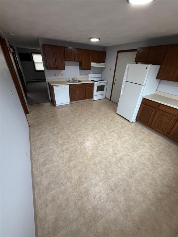 61 Vale Street, Unit 4 Pawtucket, RI 02860 - Photo 2 of 13