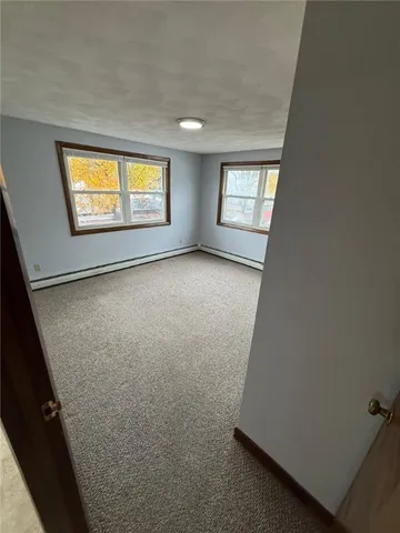 $1,800 | 61 Vale Street, Unit 4, Pawtucket, RI 02860