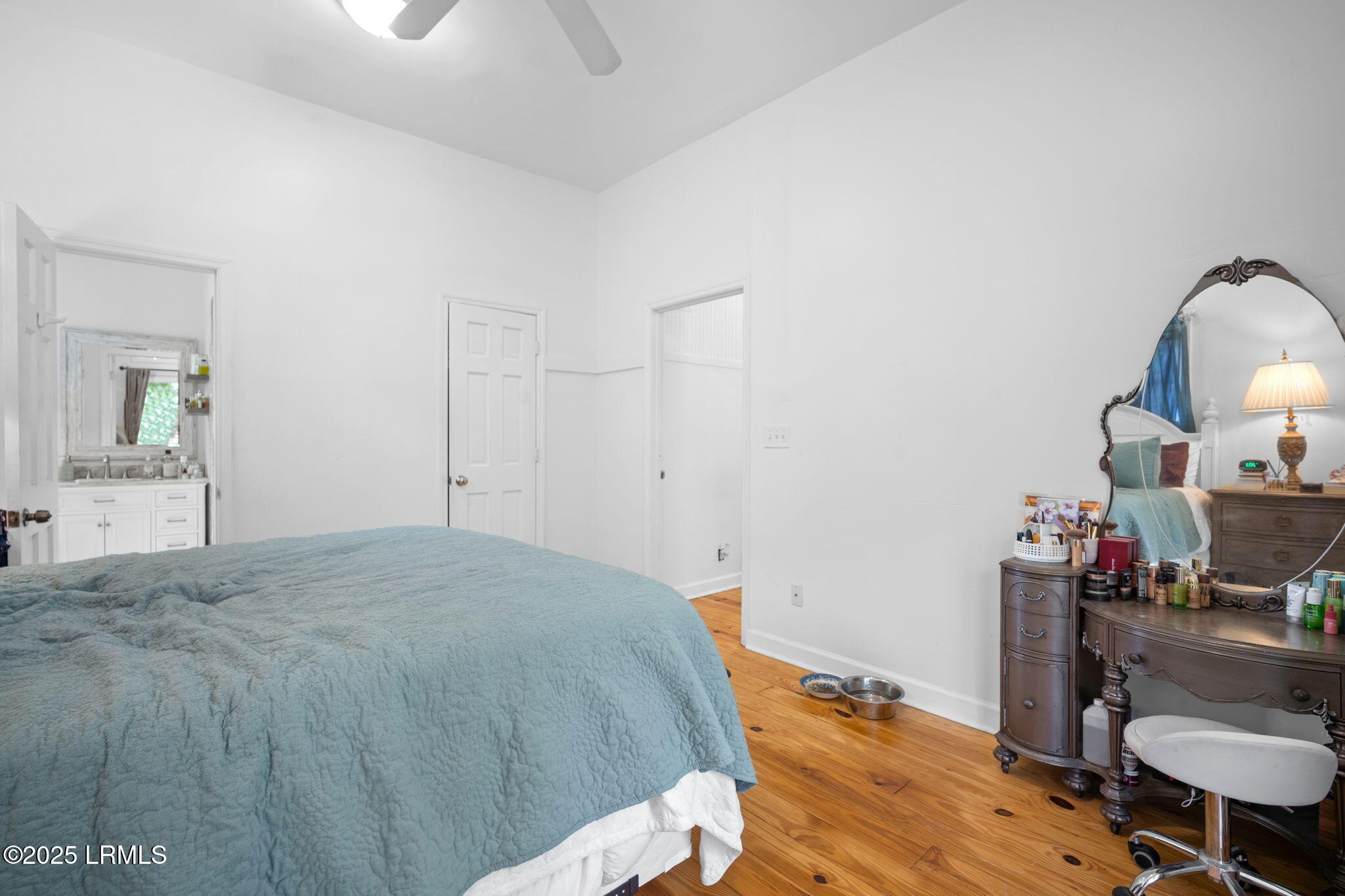 1066 May River Road Bluffton, SC 29910 - Photo 19 of 39 16