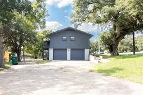 $329,000 | 465 North Horton Street, La Grange, TX 78945