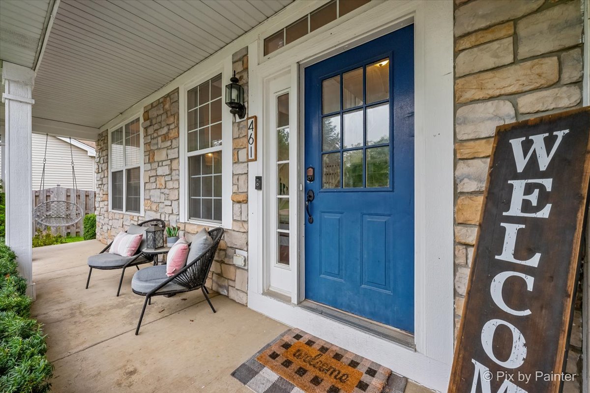 461 Willow Road Lakemoor, IL 60051 - Photo 3 of 55 Gallery Image 3