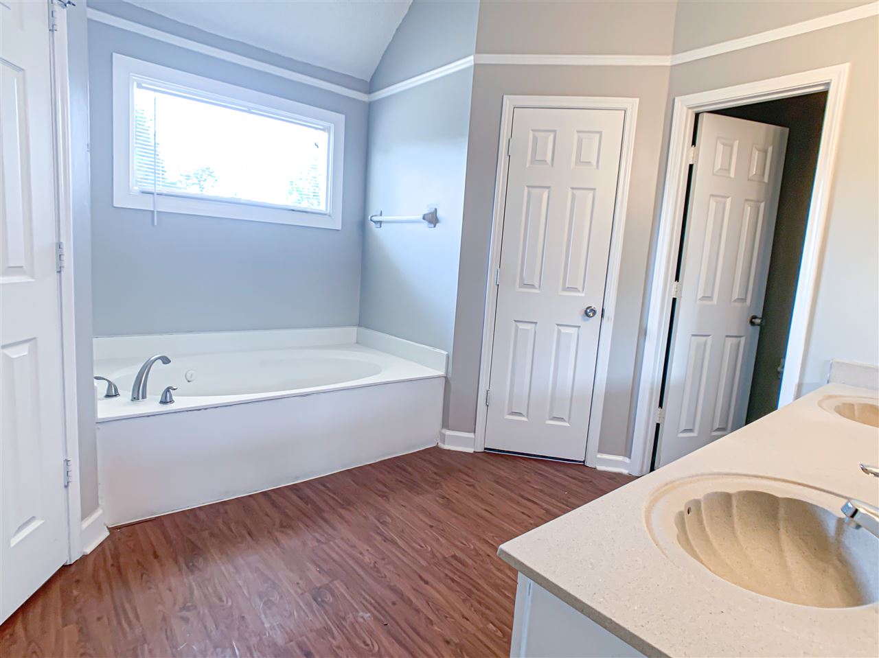 7297 Richmond Road Memphis, TN 38125 - Photo 14 of 23 Gallery Image 14