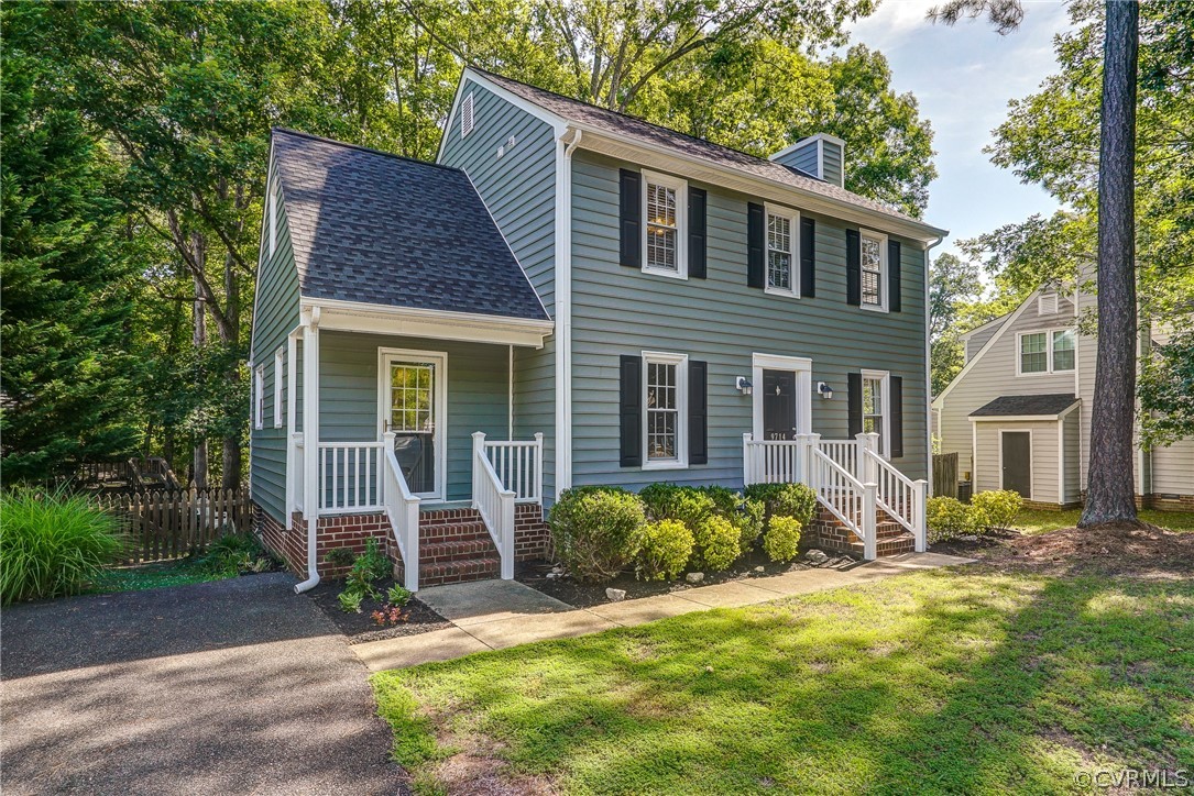 9714 Country Way Road Glen Allen, VA 23060 - Photo 3 of 39 Gallery Image 3