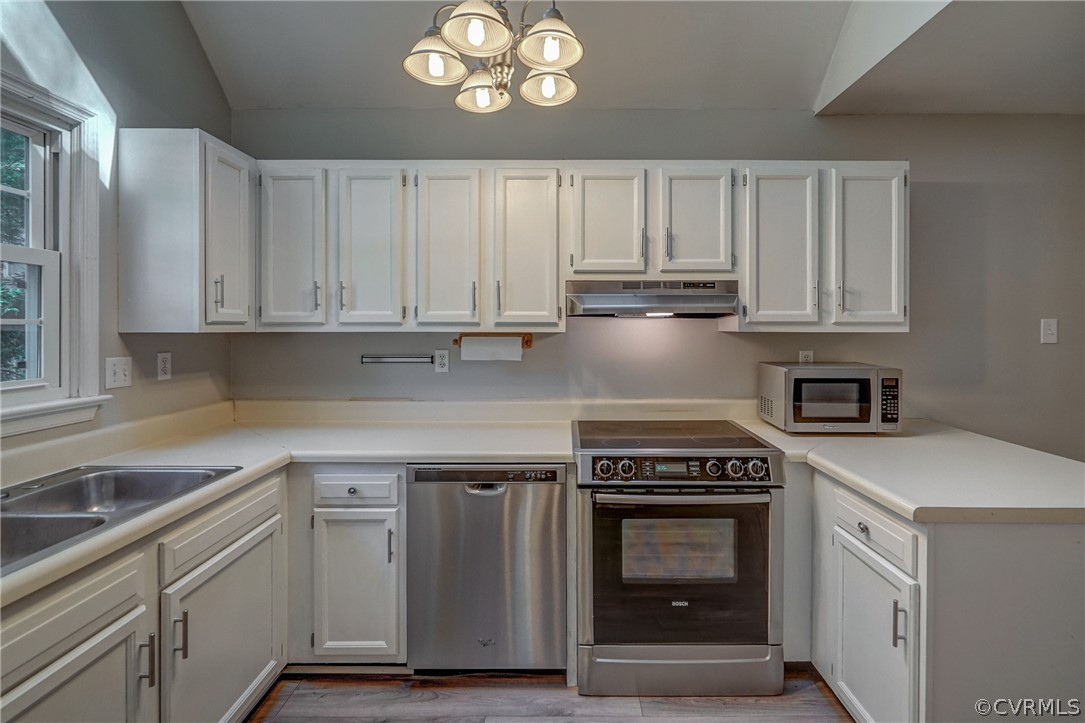 9714 Country Way Road Glen Allen, VA 23060 - Photo 9 of 39 Gallery Image 9