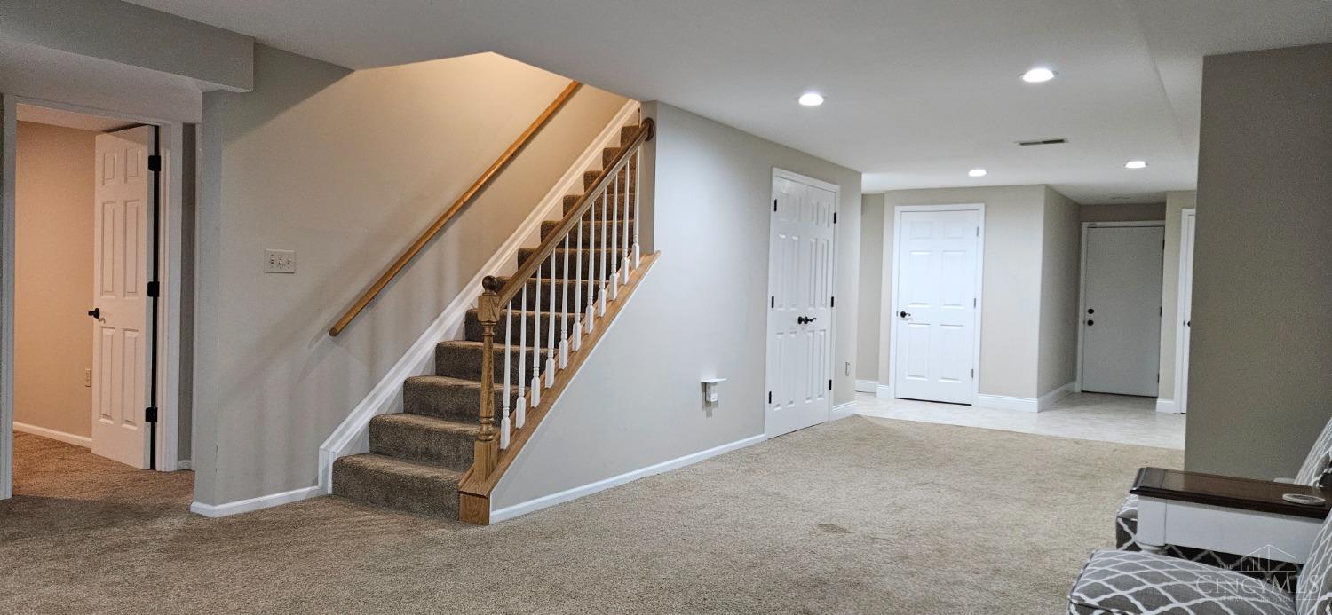 651 North Meadowcrest Road Cincinnati, OH 45231 - Photo 26 of 50 Gallery Image 26
