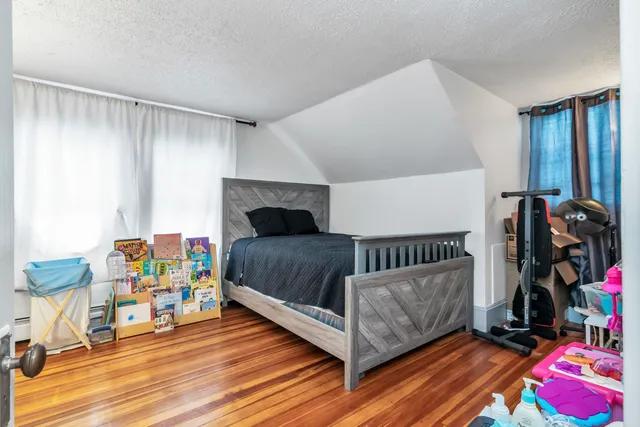 $499,900 | 10 Millville Street, Salem, NH 03079