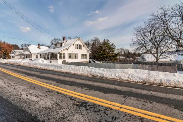 $499,900 | 10 Millville Street, Salem, NH 03079
