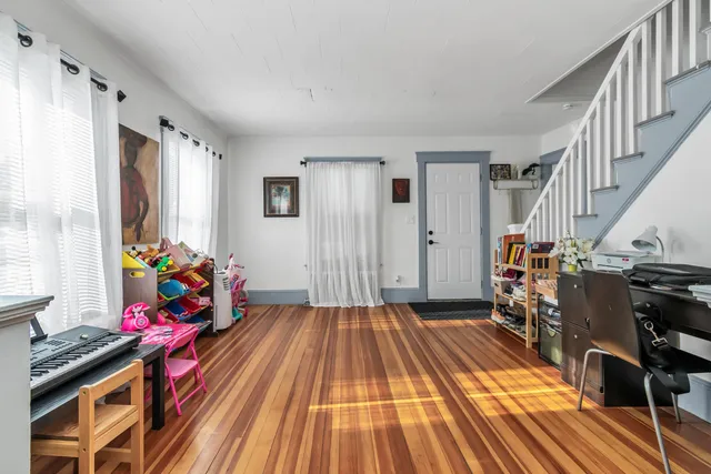 $499,900 | 10 Millville Street, Salem, NH 03079