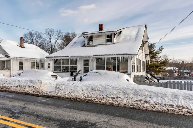 $499,900 | 10 Millville Street, Salem, NH 03079