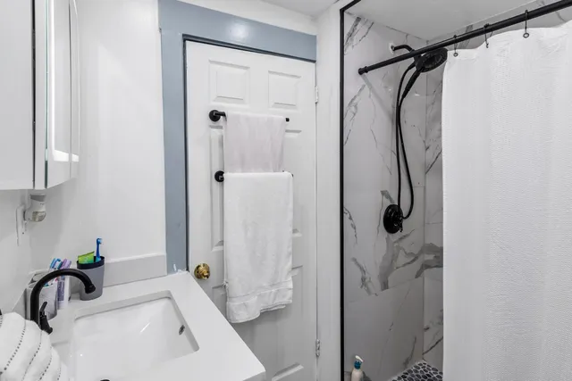 $499,900 | 10 Millville Street, Salem, NH 03079