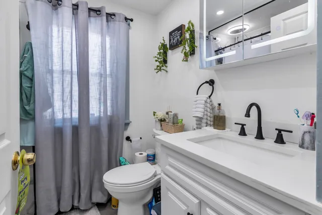 $499,900 | 10 Millville Street, Salem, NH 03079