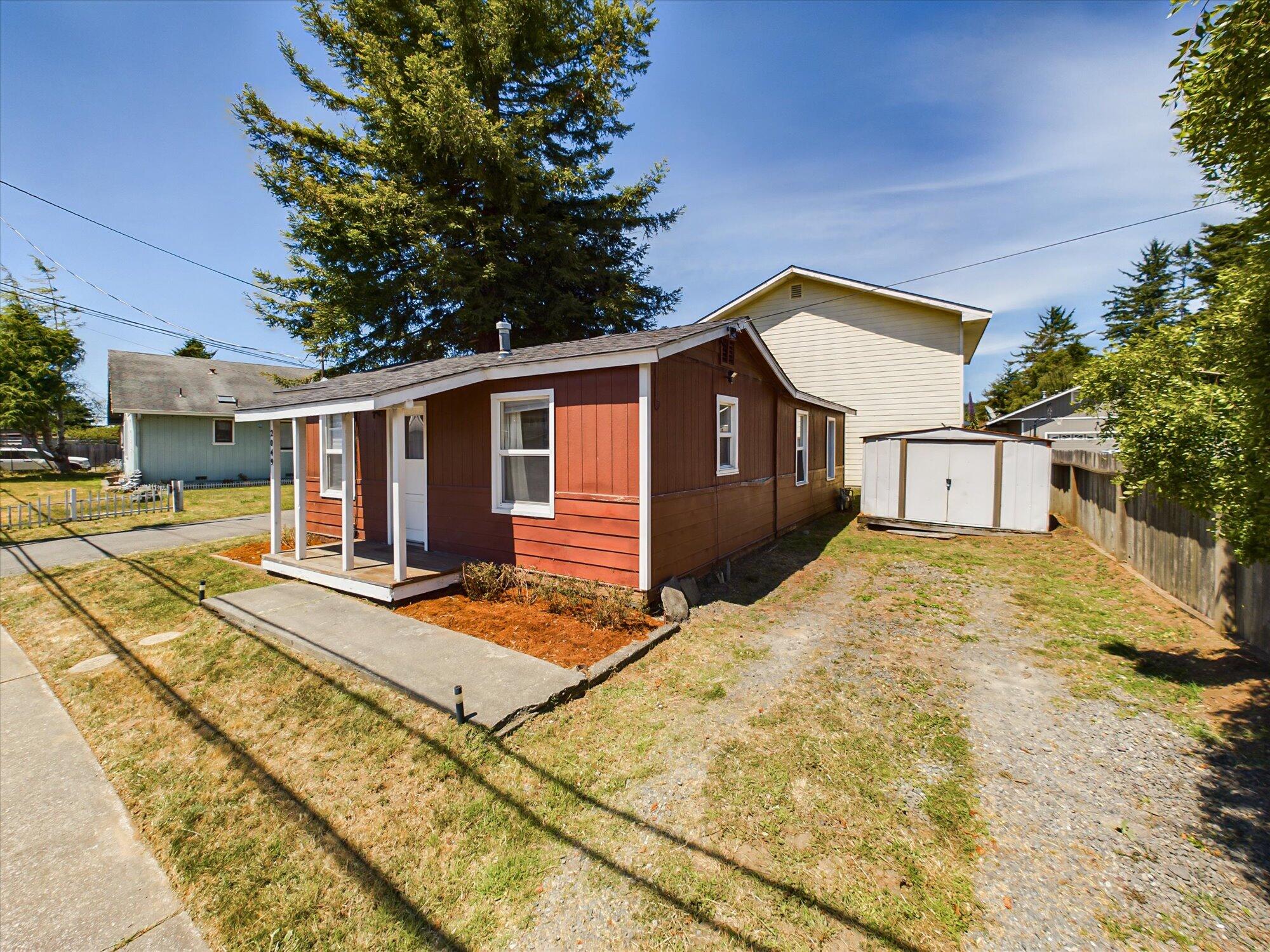 2051-2049 Sutter Road McKinleyville, CA 95519 - Photo 7 of 42
