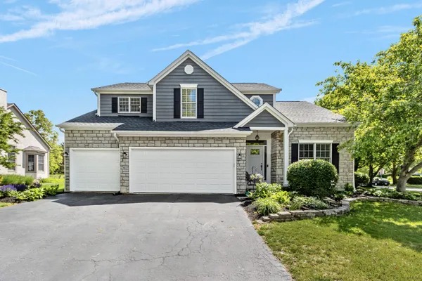 $765,000 | 8212 Shannon Glen Boulevard, Dublin, OH 43016