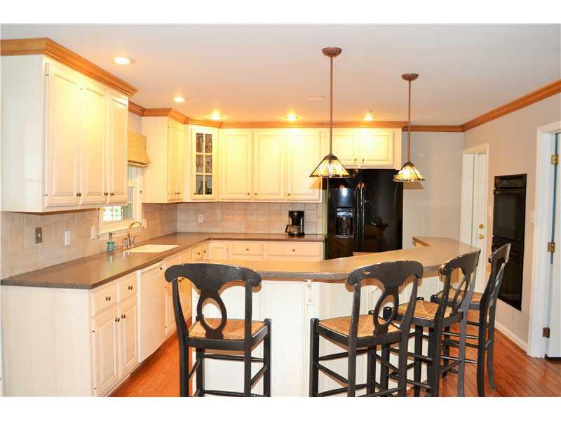 6320 Bramshaw Road Indianapolis, IN 46220 - Photo 3 of 24 Gallery Image 3