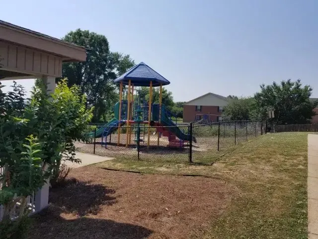 $500 | 840 5th Avenue Northeast, Other, AL 35555