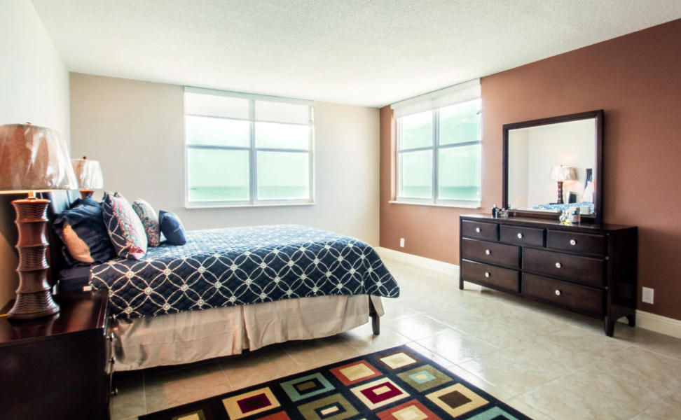 3450 South Ocean Boulevard, Unit 708 Palm Beach, FL 33480 - Photo 13 of 33 MASTER BEDROOM