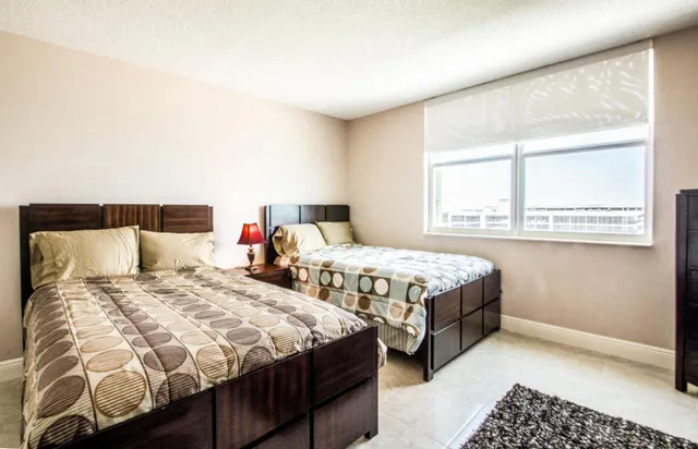 $7,500 | 3450 South Ocean Boulevard, Unit 708, Palm Beach, FL 33480