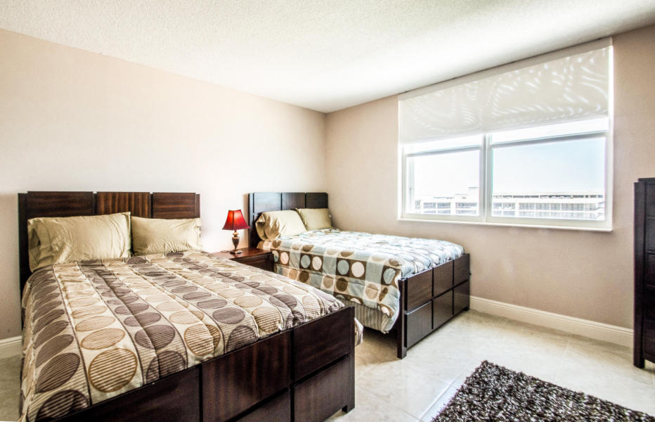 3450 South Ocean Boulevard, Unit 708 Palm Beach, FL 33480 - Photo 16 of 33 GUEST BEDROOM